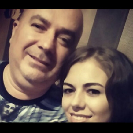 Голямата дъщеря на Орхан Мурад: Той викаше любовници вкъщи, докато мама лежеше с адска болка в леглото, оперирана от рак