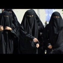 Ето какъв грим си правят арабските жени под хиджаба - няма да повярвате! (СНИМКИ)