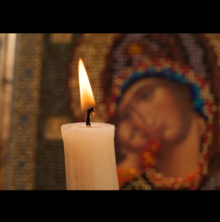 Ето какво трябва да направите с църковните свещи след празника, за да не убиете силата й: