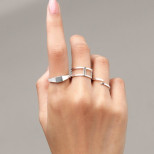 На кой пръст трябва да носите пръстен, за да привлечете любов и богатство