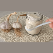 Вземете чесън, обикновено брашно и запомнете ТОВА: 11 трика от едно време, които работят безотказно