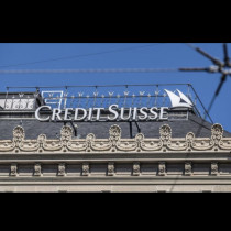 След сривът в САЩ, втората най-голяма банка в Швейцария се тресе