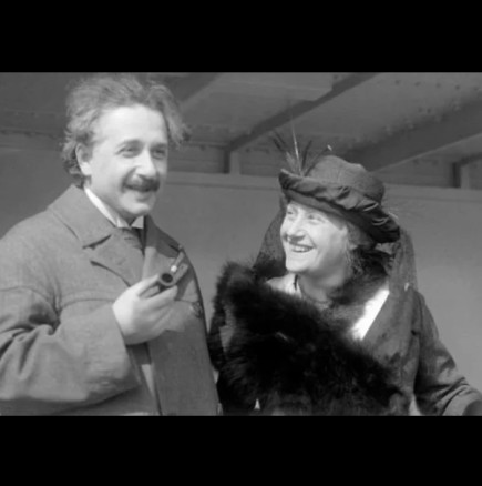 Гений пред хората, деспот у дома: Ужасяващите брачни правила на Айнщайн към съпругата му (СНИМКИ)