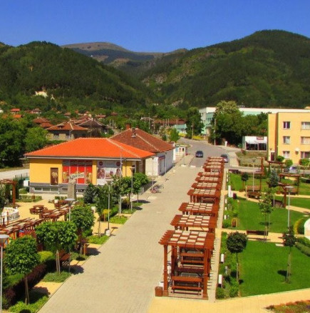 Селото, което е №1 по заплати в България! 