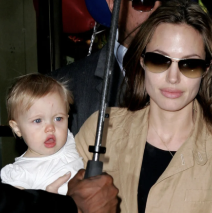 Шайло, дъщерята на Анджелина Джоли се превърна в икона на изискания стил-Снимки