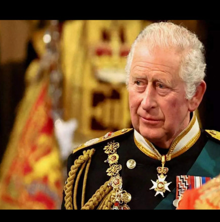 Фалстарт: Чарлз III наруши 900-годишна традиция на церемонията по коронацията