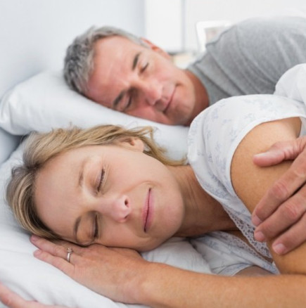 Защо жената трябва да спи отдясно на съпруга си