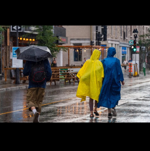 Мокро, ветровито и опасно: От НИМХ с мрачна прогноза за понеделник