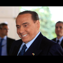 Ето как изглежда ослепителната 53-години по-млада съпруга на Силвио Берлускони - тя ли ще наследи милиардите му? (СНИМКИ)