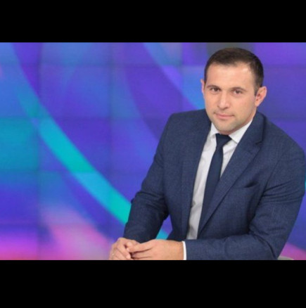 Зрителите на бТВ осъмнаха без Златимир Йочев - ето кой го измести от стола на водещия (СНИМКА)