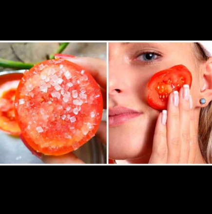 Вземете един домат и направете като мен: първо топвам в захар, а след това слагам на лицето. Резултатът е смайващ: