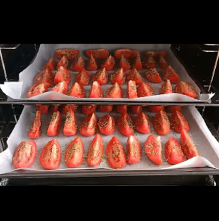 Зима не минава, без да приготвя от любимите доматки - научих и приятелките, вече всички ги правим така: