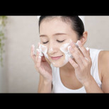 Ето защо японките мият лицето си точно 10 минути! Тайната на порцелановата кожа: