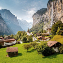 Швейцарско село предлага 50 000 евро на всеки заселил се там