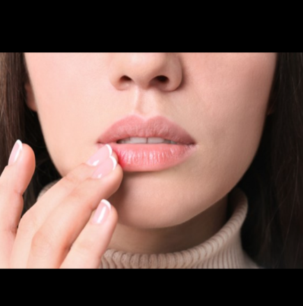 Устните ни бият аларма: 4 коварни болести, които удрят първо там