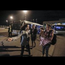 От последните часове: Евакуираха спешно и втората група наши съграждани от Израел с правителствен самолет (СНИМКИ)