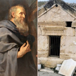 Чудеса на вярата: Гробницата на Св.Филип привлича туристите като магнит, смята се, че духът му е жив и лекува