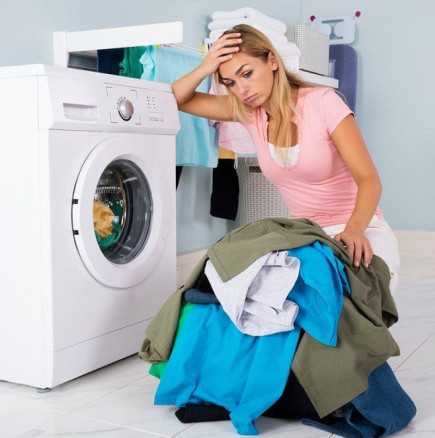 Тези грешки при пране убиват пералнята