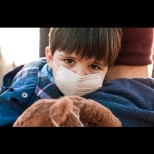 Лекар: Това са ОСЕМТЕ СИМПТОМА на новата китайска пневмония сред децата