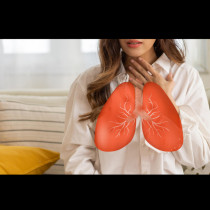ВНИМАНИЕ: Пневмония без температура! 6 симптома, по които да я познаете