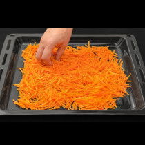 Настъргвам 5 моркова, добавям брашно, яйца и не мога да си представя празниците без тази ВКУСОТИЯ: Най-големият ФАВОРИТ на масата!