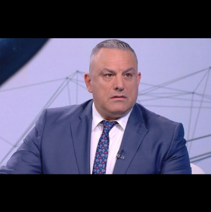 На мушка: Новото ръководство на бТВ понижава Юксел Кадриев в репортер?