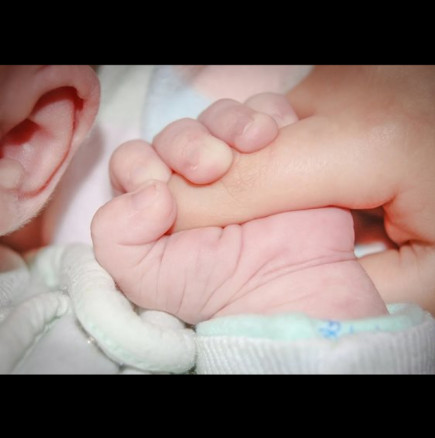 Първото бебе за 2024 във Враца е родено от 16-годишна майка