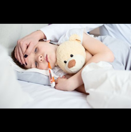 Педиатърът д-р Янакиев предупреди: Усложненията от грипа при децата настъпват на третия ден! Тези симптоми са червена лампичка: