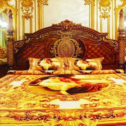 Искате ли да живеете в златен апартамент в София? Продава се-снимки