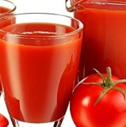 Сокът от домати, предпазва от рак на гърдата