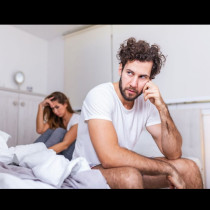 „Когато казах на моя приятел какво прави жена ми в леглото, той веднага каза, че тя ми изневерява“: Признанието на един мъж