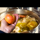 Просто добавете една ябълка в бульона на супата - най-добрият трик, който знам в кухнята!
