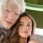 Ето как изглежда бебето на грузински модел и смятания за най-красив албинос в света