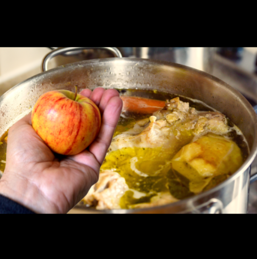Просто добавете една ябълка в бульона на супата - най-добрият трик, който знам в кухнята!