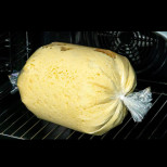 Трикът на пекаря: Хляб в плик за печене - само смесваш съставките, намачкваш и втасва до небето!
