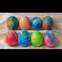 Ако искате освен червени да имате и шарени яйца за Великден, направете така - всяко е по-красиво от предишното!