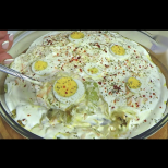 Млечна салата с варени яйца - хит №1 с продуктите от Великден: