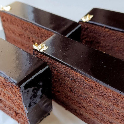 Бюджетна шоколадова торта с вкус за милиони
