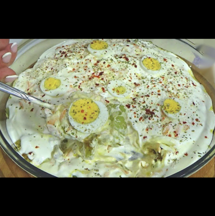 По-вкусно от Снежанка и Тцатцики: Млечна салата с варени яйца - най-вкусна е от хладилника