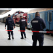 Шестима пострадали при сблъсък на два влака на Централна гара в София (СНИМКИ):