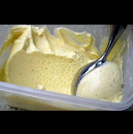 Нямате нужда от яйца или машина за сладолед! Бърз СМЕТАНОВ сладолед за 15 минути, СТО ПЪТИ по-вкусен от този от щанда: 