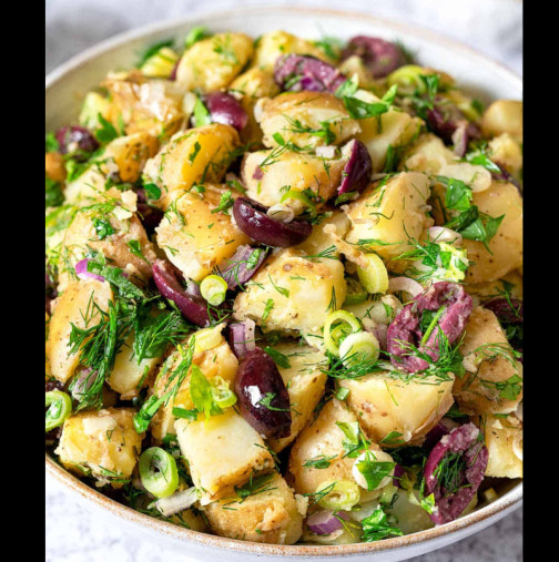 Най-добрата рецепта за гръцка картофена салата