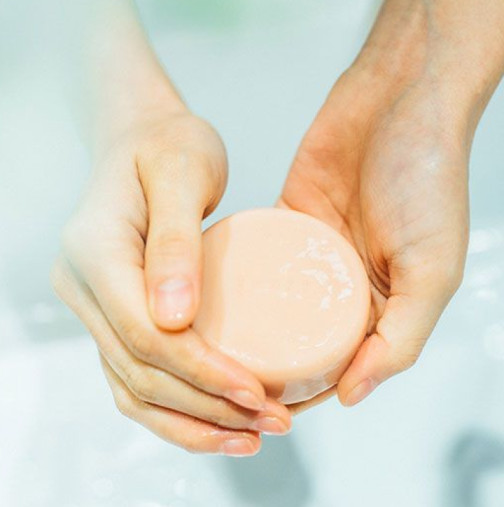 Ритуал със сапун ще ви помогне да се отървете от лошата енергия и негативизма