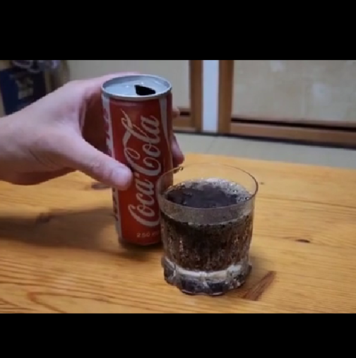 Мъж намери 40-годишно кенче от Coca-Cola, а когато го изпи, ето какво се случи: