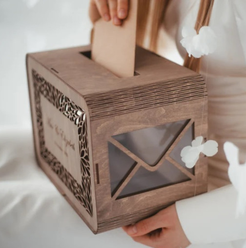 Как да направим кутия за пари за сватба?