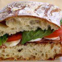 Рецепта за италиански хляб чабата без месене