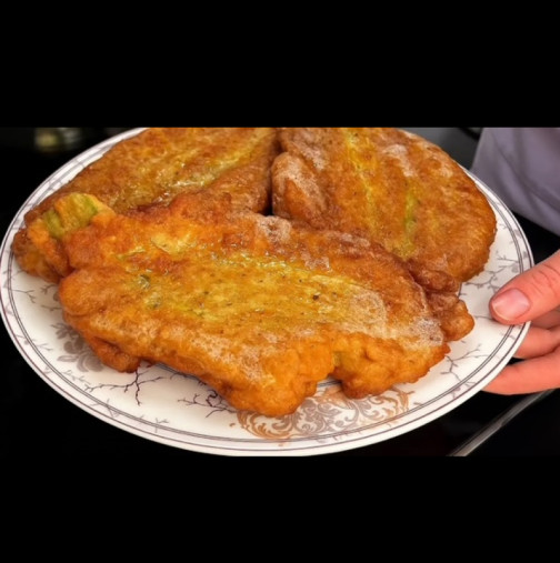 Нова рецепта, която никой не знае: Шницели от тиквички, по-вкусни от месо! Лека и здравословна рецепта