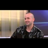 Талантливият Вениамин от "Като две капки вода" показа младата си майка - като сестричка му е!