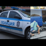"Всички бяха в безсъзнание!" Полицията подгони бус на морето, шофьорът избяга, а от багажника се изтъркаляха 24 тела!