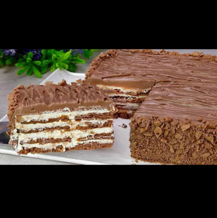 Бисквитена торта с вкус на чийзкейк за 10 минути: Без фурна, без кондензирано мляко, без брашно - вкус за милиони!